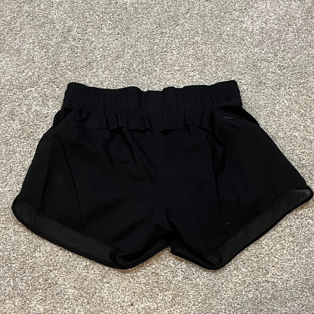 Athleta Mesh Racer Run Short 4" black XXS